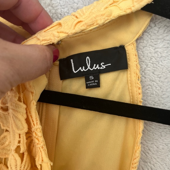 Lulus Dress Size Small Yellow Halter Tulip Lace - Picture 3 of 11